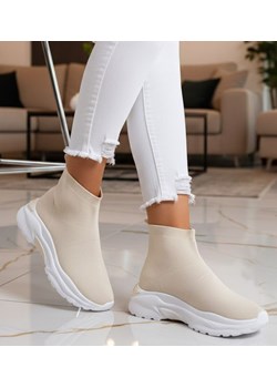 Beżowe trampki z wysoką cholewką /G13-3 11121 W206/ ze sklepu Pantofelek24.pl w kategorii Buty sportowe damskie - zdjęcie 188284852