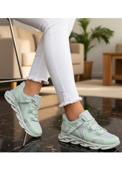 Zielone buty sportowe dla kobiet /A6-3 11124 T329/ ze sklepu Pantofelek24.pl w kategorii Buty sportowe damskie - zdjęcie 188284920