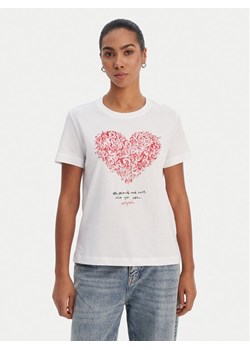 Desigual T-Shirt 26SWTK06 Biały Regular Fit ze sklepu MODIVO w kategorii Bluzki damskie - zdjęcie 188285210