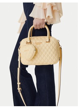 Guess Torebka Atabey HWQG98 94050 Żółty ze sklepu MODIVO w kategorii Kuferki - zdjęcie 188285224