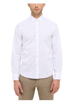 Męska Koszula Mustang Style Rawlins General White 1016248 2045 ze sklepu YouNeedit.pl w kategorii Koszule męskie - zdjęcie 188285752