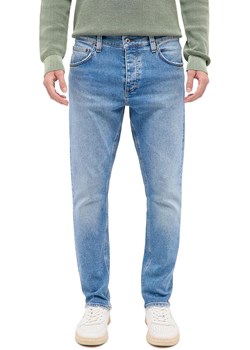 Męskie Spodnie Jeansowe Mustang Style Toledo Tapered Denim Blue 1016326 5000 314 ze sklepu YouNeedit.pl w kategorii Jeansy męskie - zdjęcie 188285921