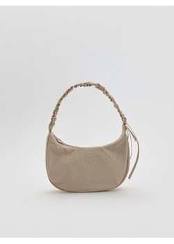 Reserved - Torebka na ramię - kremowy ze sklepu Reserved w kategorii Torby Shopper bag - zdjęcie 188286652