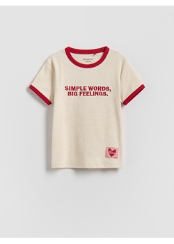 Reserved - T-shirt z haftowanym napisem - beżowy ze sklepu Reserved w kategorii Bluzki dziewczęce - zdjęcie 188289364