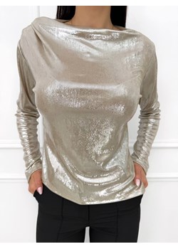 Beżowa Błyszcząca Bluzka z Dekoltem w Łódkę ze sklepu ModnaKiecka.pl w kategorii Bluzki damskie - zdjęcie 188302002