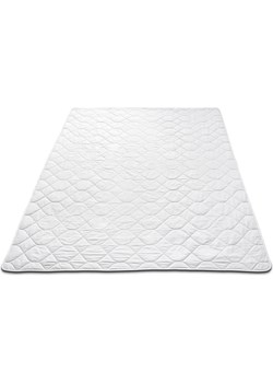 Böhmerwald Pikowana kołdra w kolorze białym z dzikiego jedwabiu ze sklepu Limango Polska w kategorii Tekstylia - zdjęcie 188307170