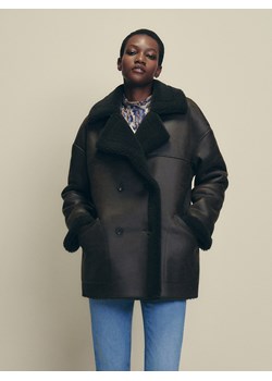 Reserved - Kurtka z kożuchem - ciemnobrązowy ze sklepu Reserved w kategorii Kurtki damskie - zdjęcie 188311924