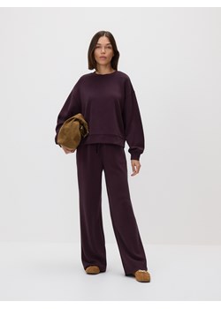 Reserved - Spodnie z szeroką nogawką - ciemnofioletowy ze sklepu Reserved w kategorii Spodnie damskie - zdjęcie 188326852