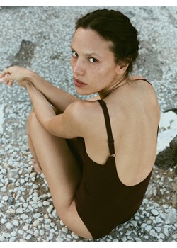 Reserved - Jednoczęściowy strój plażowy - ciemnofioletowy ze sklepu Reserved w kategorii Stroje kąpielowe - zdjęcie 188328882