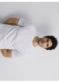 Reserved - Bawełniany t-shirt regular - biały ze sklepu Reserved w kategorii T-shirty męskie - zdjęcie 188329060