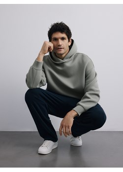 Reserved - Gładka bluza z kapturem - jasnozielony ze sklepu Reserved w kategorii Bluzy męskie - zdjęcie 188331023