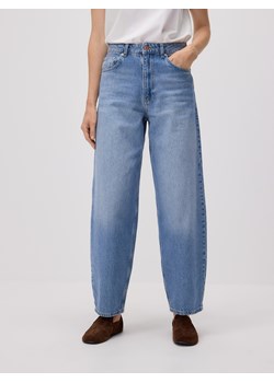 Reserved - Jeansy barrel leg - niebieski ze sklepu Reserved w kategorii Jeansy damskie - zdjęcie 188334170