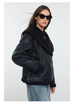 trendyol Kurtka w kolorze czarnym ze skóry syntetycznej ze sklepu Limango Polska w kategorii Kurtki damskie - zdjęcie 188334450