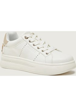 Guess Sneakersy WESLI ze sklepu Gomez Fashion Store w kategorii Buty sportowe damskie - zdjęcie 188337111
