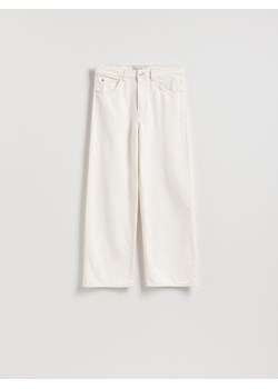 Reserved - Jeansy wide leg z krótszą nogawką - biały ze sklepu Reserved w kategorii Jeansy damskie - zdjęcie 188338641