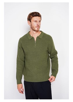 William de Faye Sweter w kolorze khaki ze sklepu Limango Polska w kategorii Swetry męskie - zdjęcie 188340900