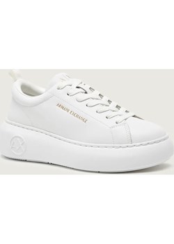 Armani Exchange Skórzane sneakersy ze sklepu Gomez Fashion Store w kategorii Buty sportowe damskie - zdjęcie 188352350