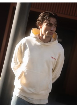 Reserved - Bawełniana bluza z kapturem SUPERMAN™ - złamana biel ze sklepu Reserved w kategorii Bluzy męskie - zdjęcie 188353621