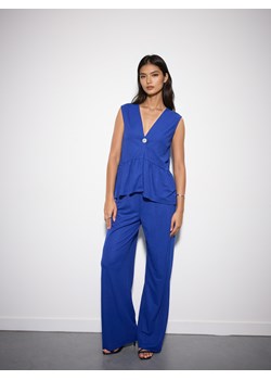 Mohito - Kobaltowa kamizelka - indygo ze sklepu Mohito w kategorii Kamizelki damskie - zdjęcie 188360640