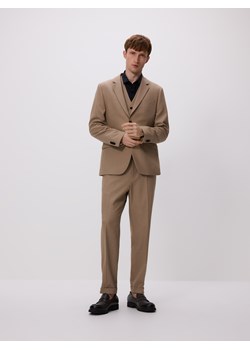 Reserved - Marynarka regular z dodatkiem wiskozy - beżowy ze sklepu Reserved w kategorii Marynarki męskie - zdjęcie 188361062