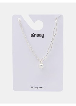 Sinsay - Naszyjnik z zawieszką z błyszczącym wykończeniem - srebrny ze sklepu Sinsay w kategorii Naszyjniki - zdjęcie 188362004