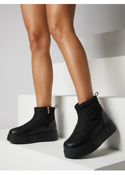 Royalfashion Wsuwane śniegowce damskie w czarnym kolorze Armeda ze sklepu royalfashion.pl w kategorii Śniegowce damskie - zdjęcie 188372814