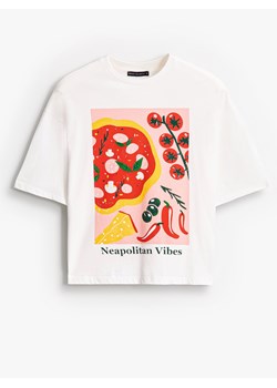 Mohito - Bawełniany t-shirt z nadrukiem - biały ze sklepu Mohito w kategorii Bluzki damskie - zdjęcie 188373262