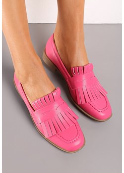 Różowe Mokasyny Ozdobione Frędzlami Przy Kwadratowym Nosku Passa ze sklepu born2be.pl w kategorii Mokasyny damskie - zdjęcie 188377541