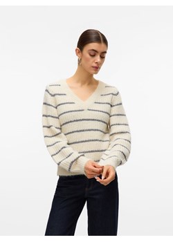 Vero Moda Sweter w kolorze kremowym ze sklepu Limango Polska w kategorii Swetry damskie - zdjęcie 188383010