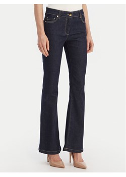 Luisa Spagnoli Jeansy Aggettivo 542845 Granatowy Flare Fit ze sklepu MODIVO w kategorii Jeansy damskie - zdjęcie 188385632