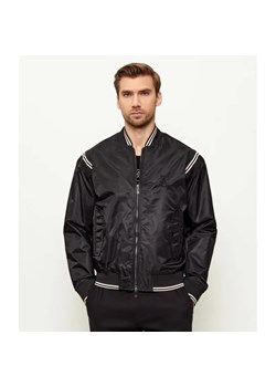 Armani Exchange Satynowa kurtka bomber | Regular Fit ze sklepu Gomez Fashion Store w kategorii Kurtki męskie - zdjęcie 188386900
