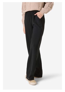 Timezone Spodnie dresowe w kolorze czarnym ze sklepu Limango Polska w kategorii Spodnie damskie - zdjęcie 188389774