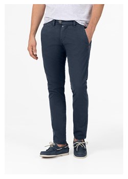 Timezone Spodnie chino "JannoTZ" w kolorze granatowym ze sklepu Limango Polska w kategorii Spodnie męskie - zdjęcie 188390160
