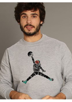 WOOOP Bluza "Space Dunk" w kolorze szarym ze sklepu Limango Polska w kategorii Bluzy męskie - zdjęcie 188391753