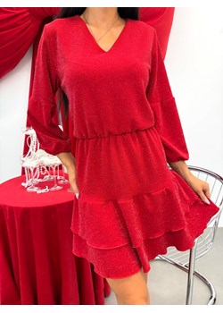 Czerwona Połyskująca Sukienka z Falbanką ze sklepu ModnaKiecka.pl w kategorii Sukienki - zdjęcie 188401623