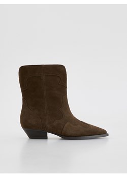 Reserved - Zamszowe botki - ciemnobrązowy ze sklepu Reserved w kategorii Botki - zdjęcie 188404374