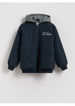 Reserved - Bomberka z kapturem - granatowy ze sklepu Reserved w kategorii Kurtki chłopięce - zdjęcie 188404660