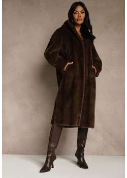 Brązowy Futrzany Płaszcz z Kapturem Zdobiony Pionowym Wzorem Elrinrahne ze sklepu renee.pl w kategorii Płaszcze damskie - zdjęcie 188405740