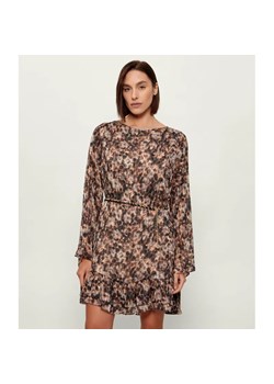 GUESS Sukienka z paskiem ILENIA ze sklepu Gomez Fashion Store w kategorii Sukienki - zdjęcie 188406544