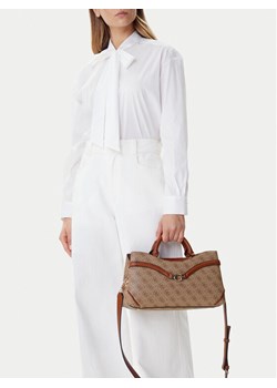 Guess Torebka Dea HWSG79 93060 Beżowy ze sklepu MODIVO w kategorii Kuferki - zdjęcie 188407580