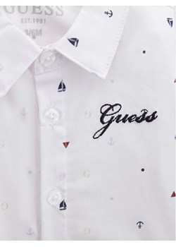 Guess Komplet koszula, kamizelka i spodnie materiałowe I6RG12 WF6P0 Niebieski Regular Fit ze sklepu MODIVO w kategorii Komplety niemowlęce - zdjęcie 188407581