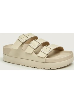 Birkenstock Skórzane klapki Florida III Flex Platform ze sklepu Gomez Fashion Store w kategorii Klapki damskie - zdjęcie 188409933