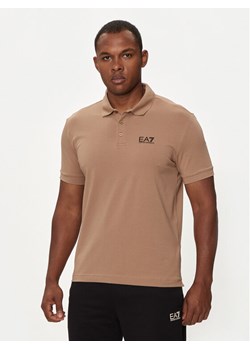 EA7 Emporio Armani Polo 8NPF14 PJVQZ 1745 Beżowy Regular Fit ze sklepu MODIVO w kategorii T-shirty męskie - zdjęcie 188418821