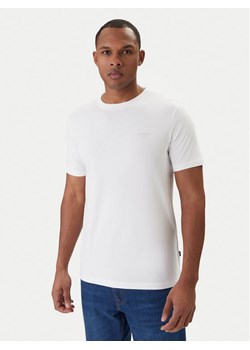 JOOP! Jeans T-Shirt 15 Jjj-32Alphis 30025786 Biały Regular Fit ze sklepu MODIVO w kategorii T-shirty męskie - zdjęcie 188419081