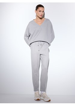 Mohito - Szare spodnie dresowe - szary ze sklepu Mohito w kategorii Spodnie damskie - zdjęcie 188423572