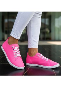 Fuksjowe sznurowane trampki damskie /E7-2 16214 T238/ ze sklepu Pantofelek24.pl w kategorii Trampki damskie - zdjęcie 188423813