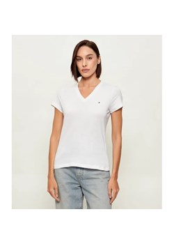 Tommy Hilfiger T-shirt HERITAGE | Regular Fit ze sklepu Gomez Fashion Store w kategorii Bluzki damskie - zdjęcie 188426280