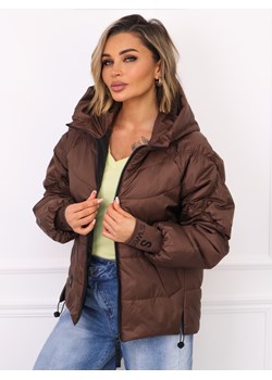 KURTKA Z OZDOBNYMI PRZESZYCIAMI NA RĘKAWACH I PRZEDŁUŻANYM ŚCIĄGACZEM- CZEKOLADOWA ze sklepu olika.com.pl w kategorii Kurtki damskie - zdjęcie 188432284
