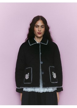 Reserved - Kurtka z kontrastowym wykończeniem - czarny ze sklepu Reserved w kategorii Kurtki damskie - zdjęcie 188435971