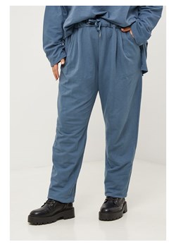 Curvy Lady Spodnie w kolorze niebieskim ze sklepu Limango Polska w kategorii Spodnie damskie - zdjęcie 188437083